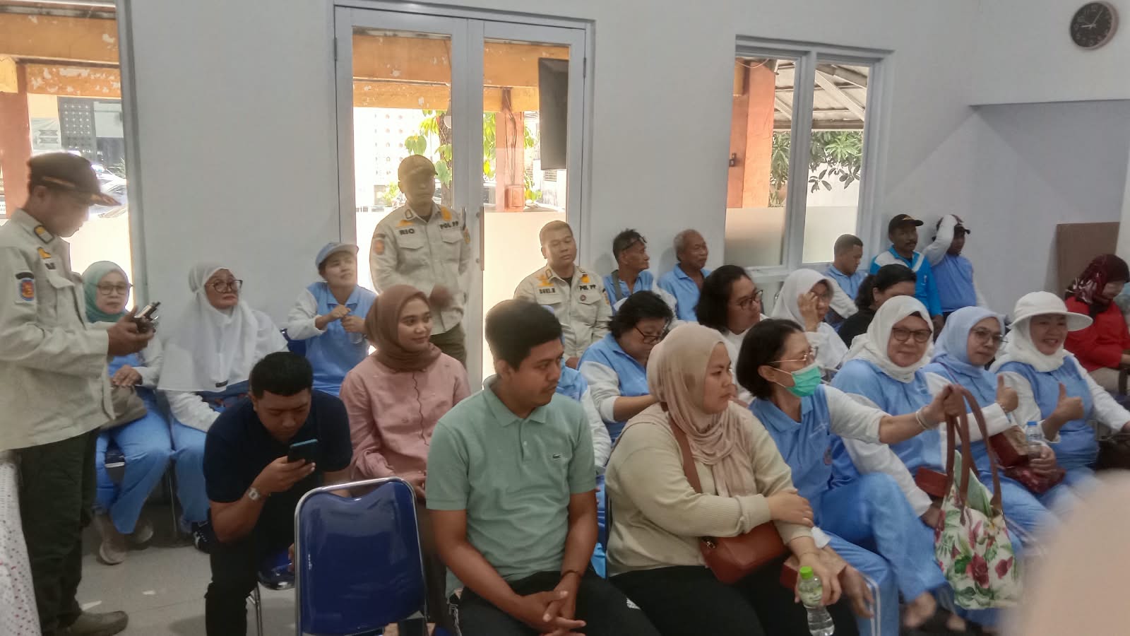 Monitoring PSN dan Pemilahan Sampah di RW 008, Kelurahan Kelapa Gading Timur Perkuat Gerakan Lingkungan Sehat dan Bersih 5