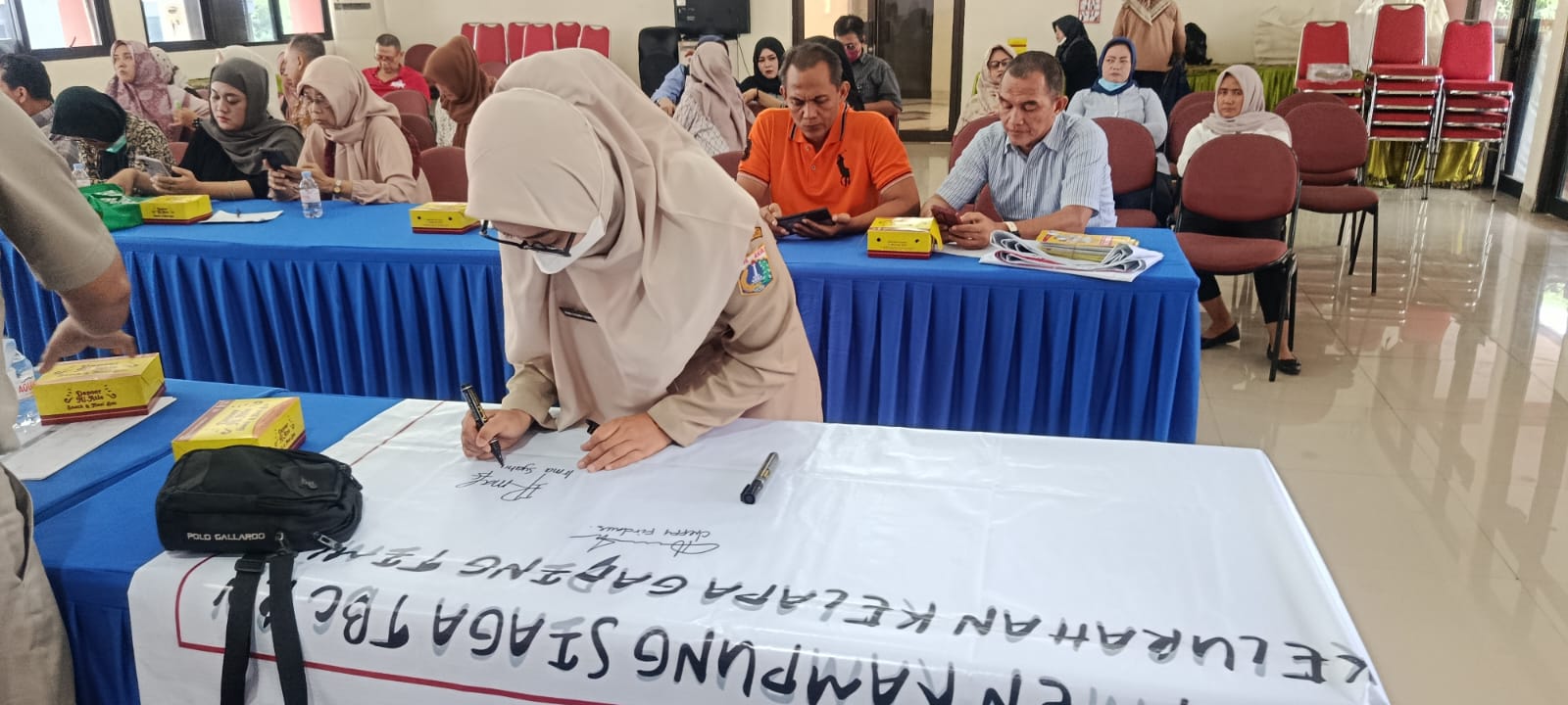 Bersama Lawan TBC, Kelurahan KGT Gelar Sosialisasi dan Deklarasi Kampung Siaga TBC 3