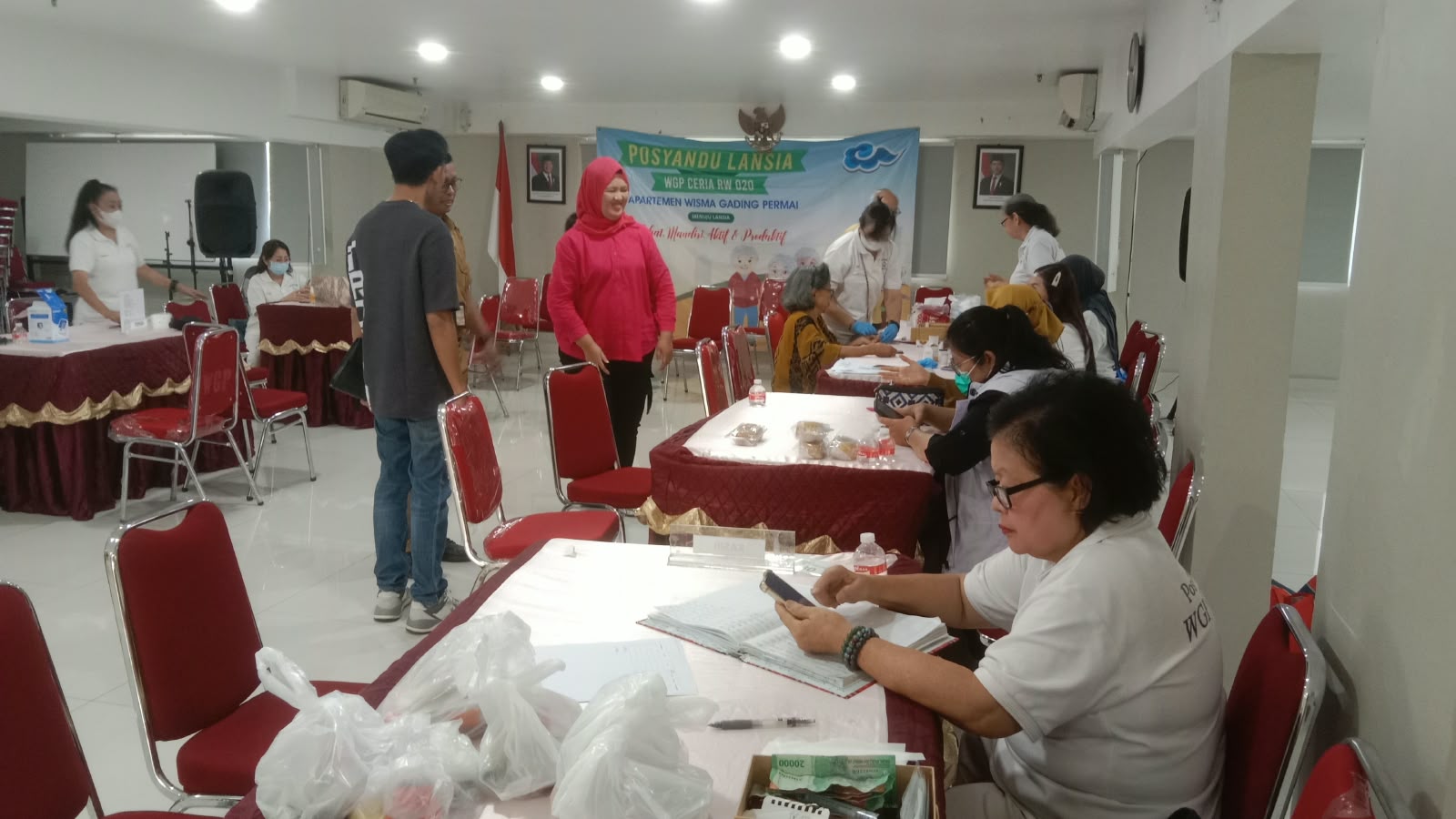 Pastikan Pelayanan Kesehatan Optimal, Kelurahan Kelapa Gading Timur Monitoring Posyandu Balita dan Lansia 1