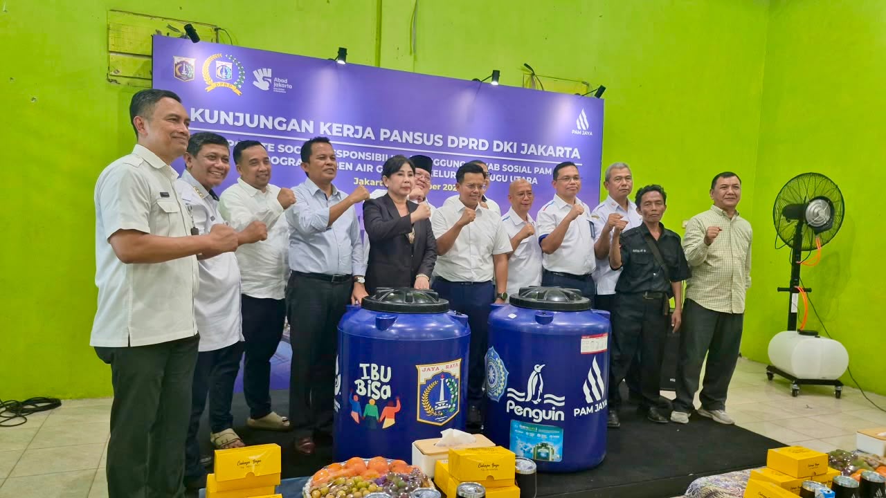 Kunjungan Kerja Panitia Khusus CSR, Wacam Koja Dampingi Peninjauan Program Air Gratis di Tugu Utara 3
