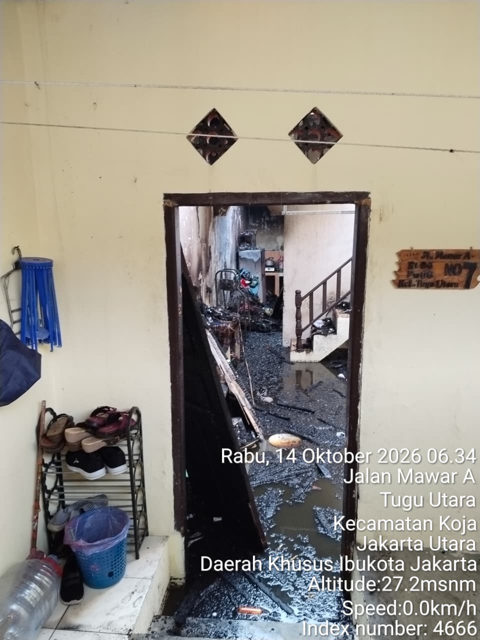 Satpel Sosial Kecamatan Koja Tinjau Langsung Lokasi Kebakaran di Tugu Utara 2