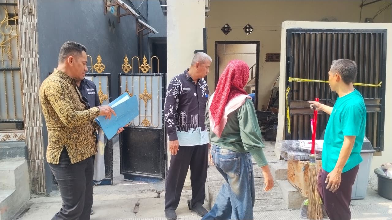 Penyaluran Bantuan untuk Penyintas Kebakaran di Tugu Utara 2