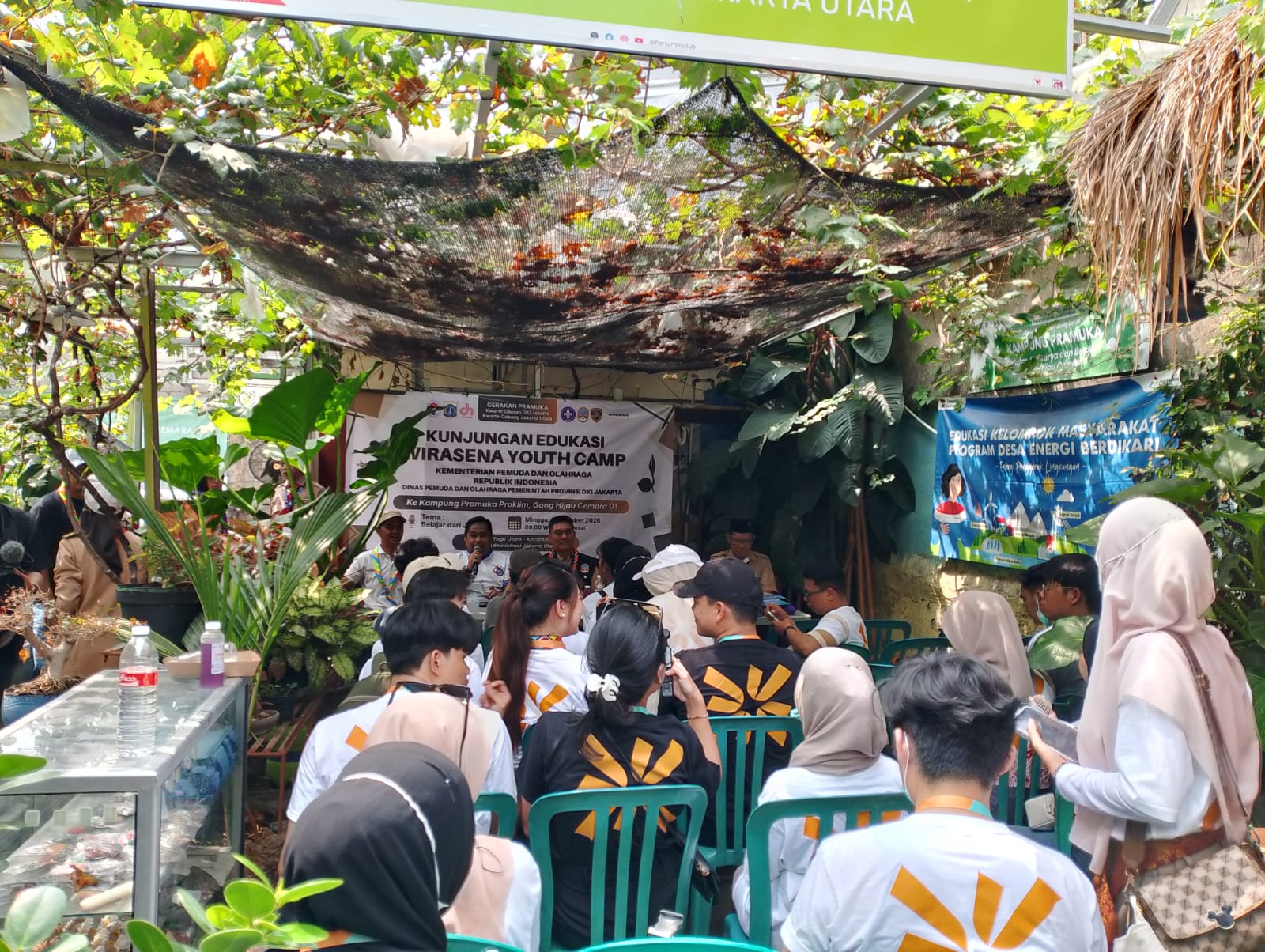 Kasi Kesra Kecamatan Koja Hadiri Kunjungan Peserta Wirasena Youth Camp di Kampung Pramuka Proklim RW 01 Tugu Utara 1