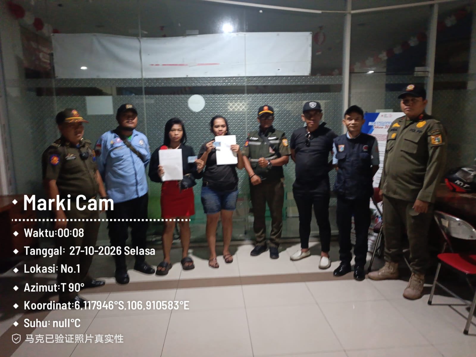 Tim Gabungan Kecamatan Koja, Polsek, dan Satpol PP Tertibkan Aktivitas Malam di Taman Tablo Plumpang 3