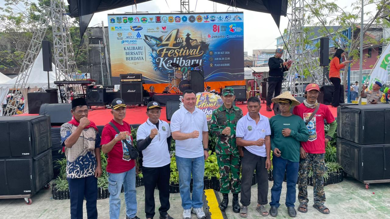 PARADE PERAHU NELAYAN JAKARTA UTARA 1