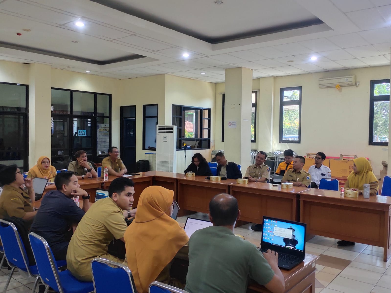 MENDORONG TRANSPARASI INFORMASI PUBLIK YANG SEMAKIN HANDAL DAN AKUNTABEL 4