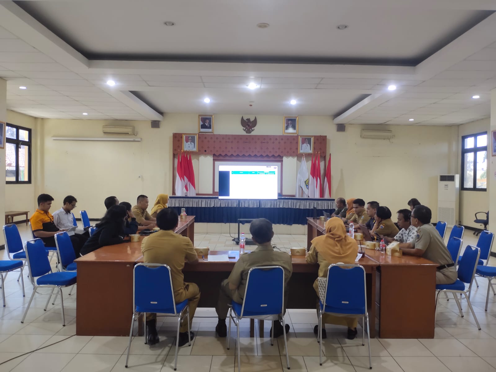 MENDORONG TRANSPARASI INFORMASI PUBLIK YANG SEMAKIN HANDAL DAN AKUNTABEL 1