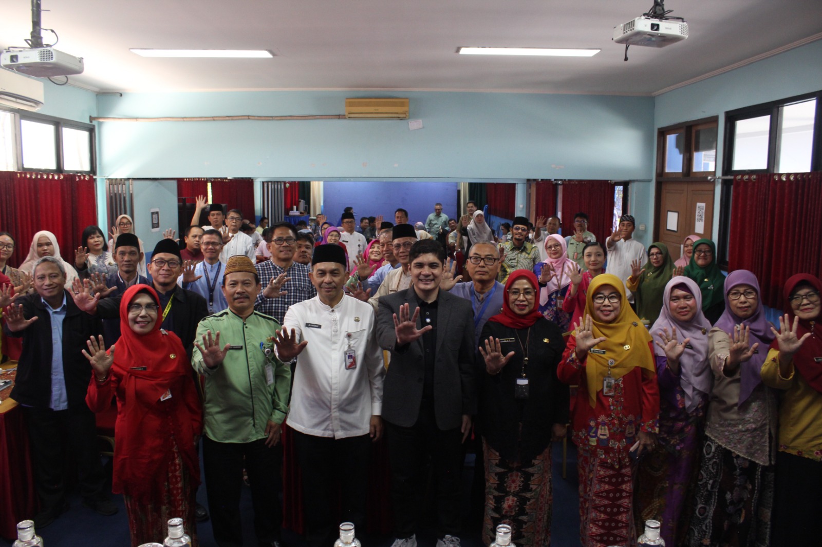 SEKOLAH YANG SEHAT, DIMULAI DARI PEMIMPIN YANG SEHAT 6