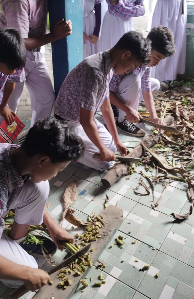 Pilah Sampahnya, Olah Sampahnya, Manfaatkan Hasilnya! 1