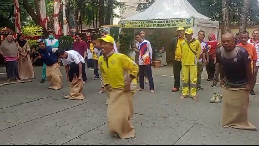 Merajut Kebersamaan di Kecamatan Pademangan: Aksi & Gelak Tawa Lomba Tradisional 5