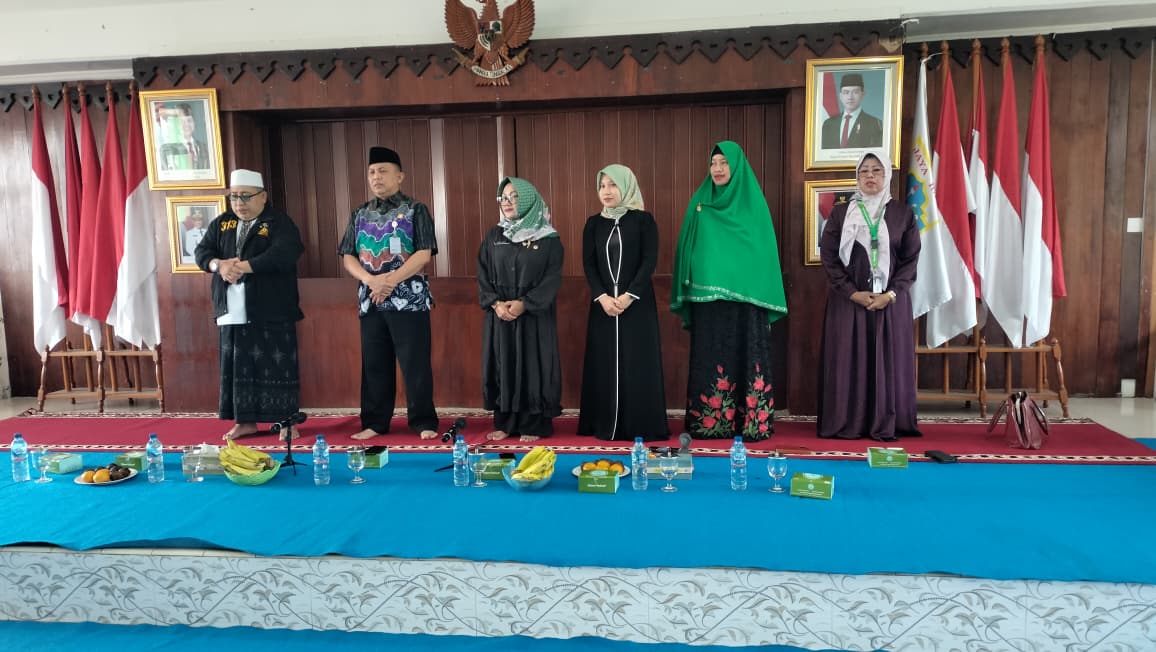 Pengajian TP. PKK Kecamatan Pademangan dalam Rangka Memperingati Maulid Nabi Muhammad SAW 3