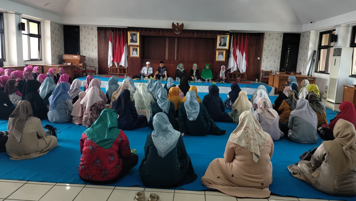 Pengajian TP. PKK Kecamatan Pademangan dalam Rangka Memperingati Maulid Nabi Muhammad SAW 2