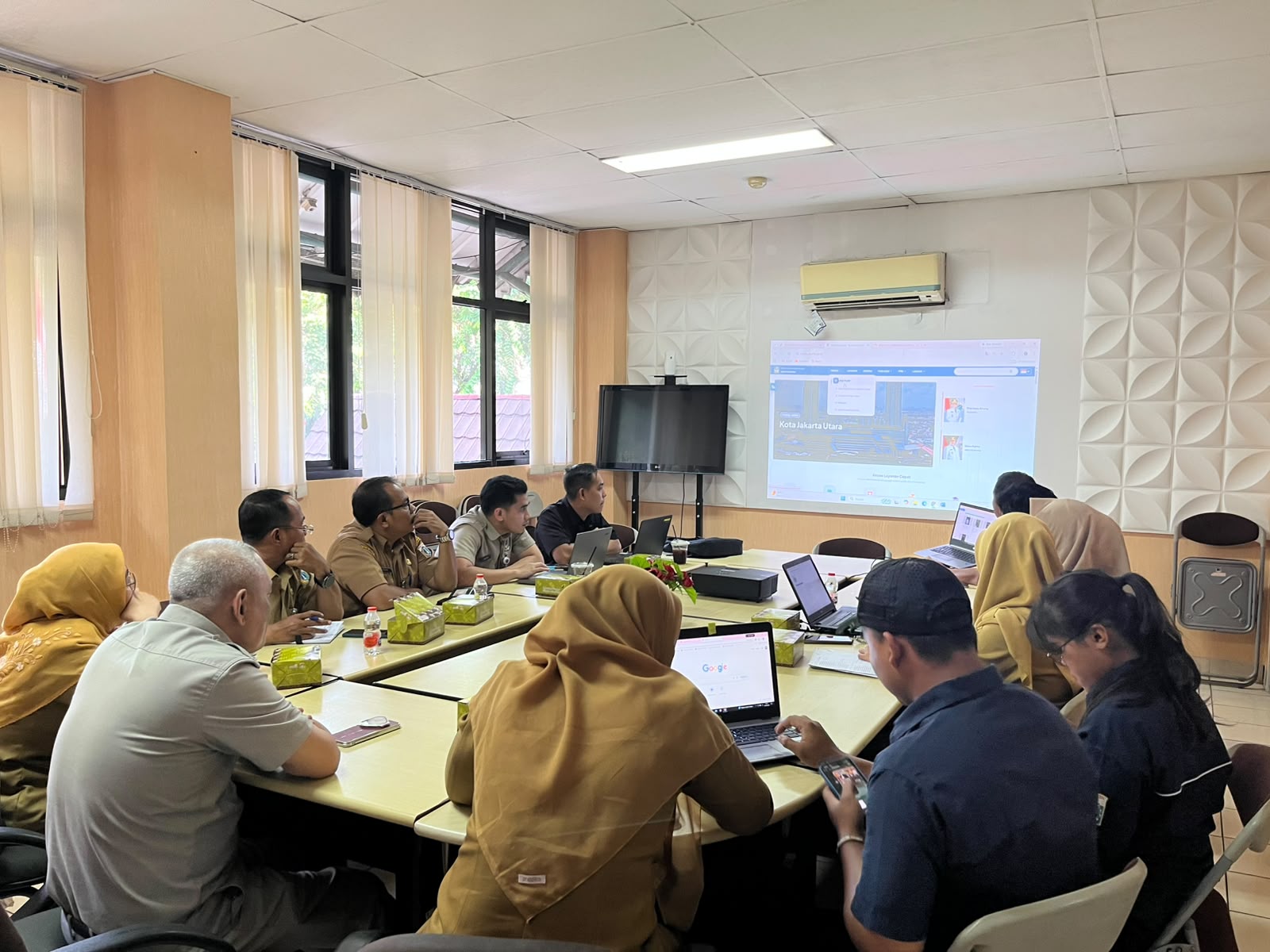 Pendampingan pengisian SAQ E-Monev KIP Jakarta 2026 bersama Tim PPID Walikota Kota Adminstrasi Jakarta Utara 1
