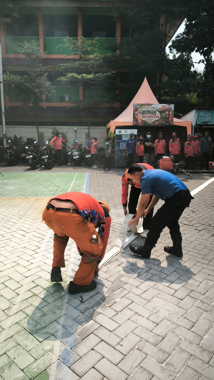 Pembinaan REDKAR Kelurahan Rawa Badak Utara 4