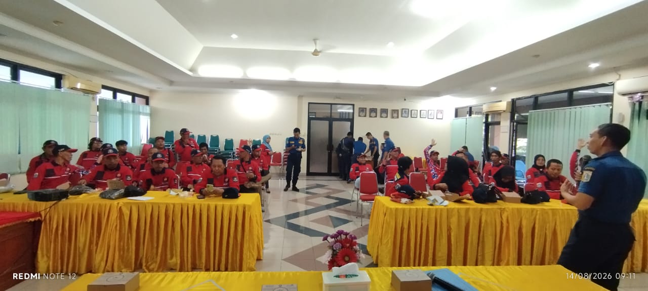 Pembinaan REDKAR Kelurahan Sunter Agung 2