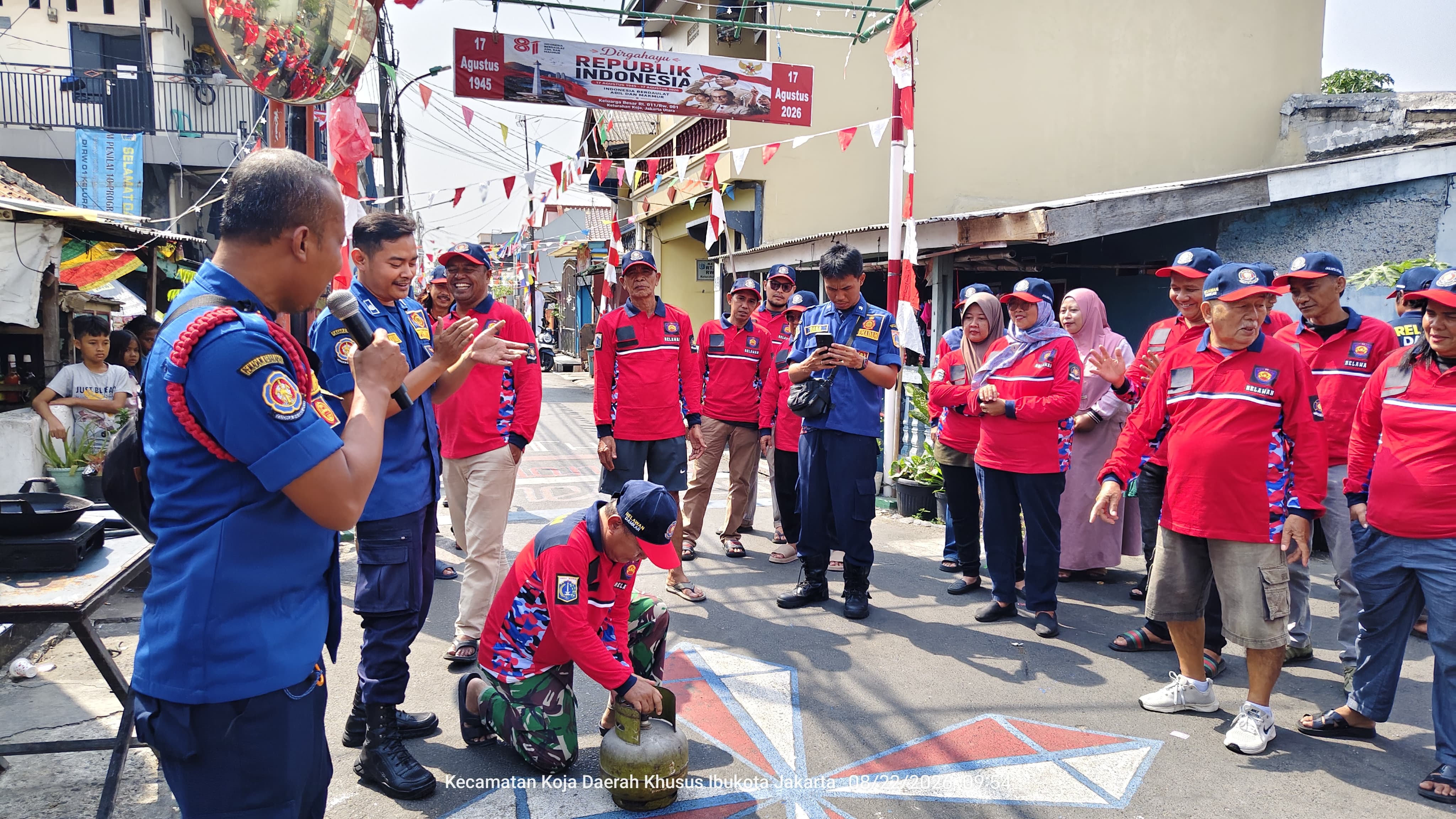 Sosialisasi Pencegahan dan Penanggulangan Kebakaran RW 01 Kelurahan Koja 3