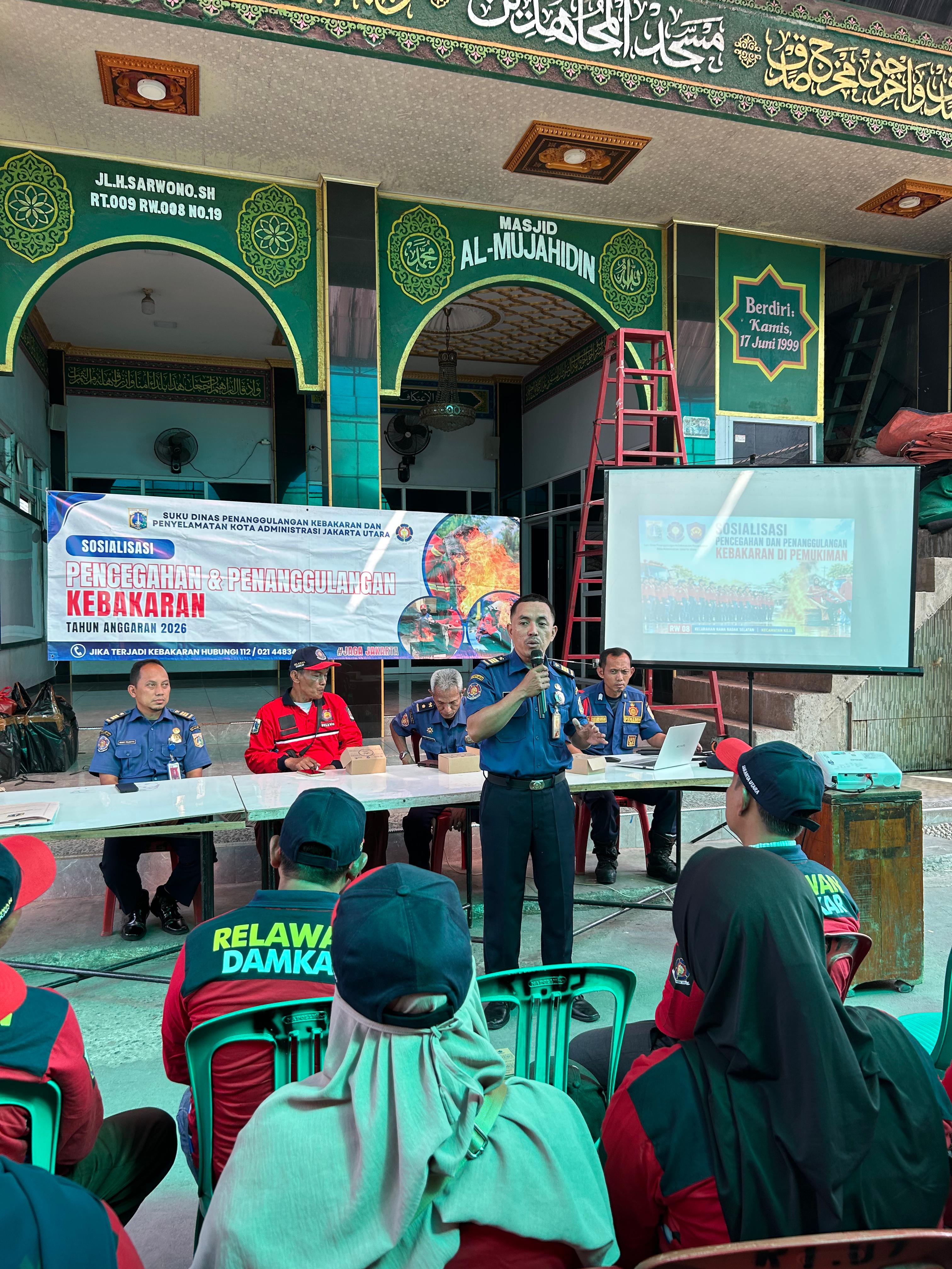 Sosialisasi Pencegahan dan Penanggulangan Kebakaran RW 08 Kel. Rawa Badak Selatan. 2