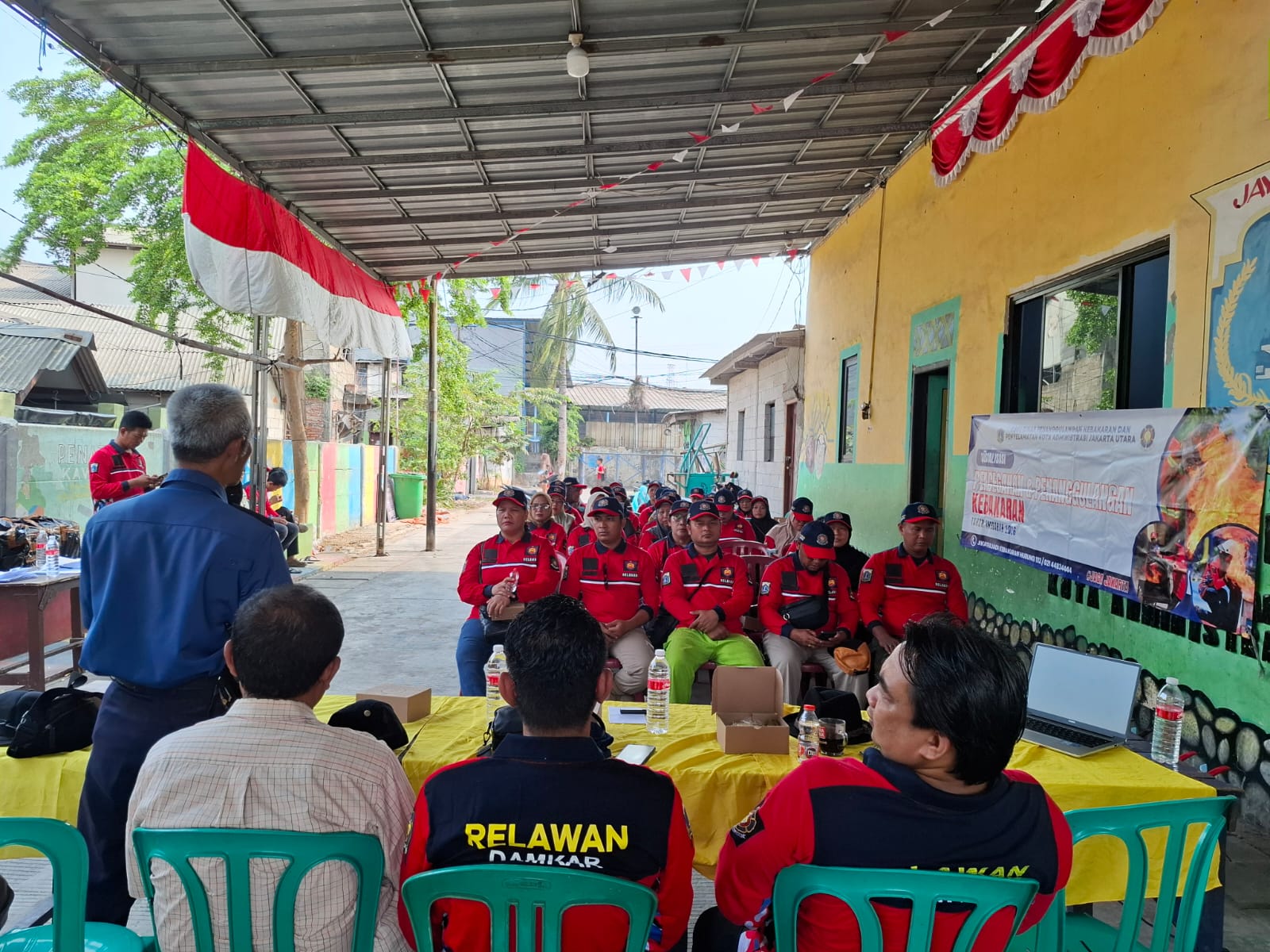 Sosialisasi Pencegahan dan Penanggulangan Kebakaran RW 11 Kel. Rawa Badak Selatan. 2