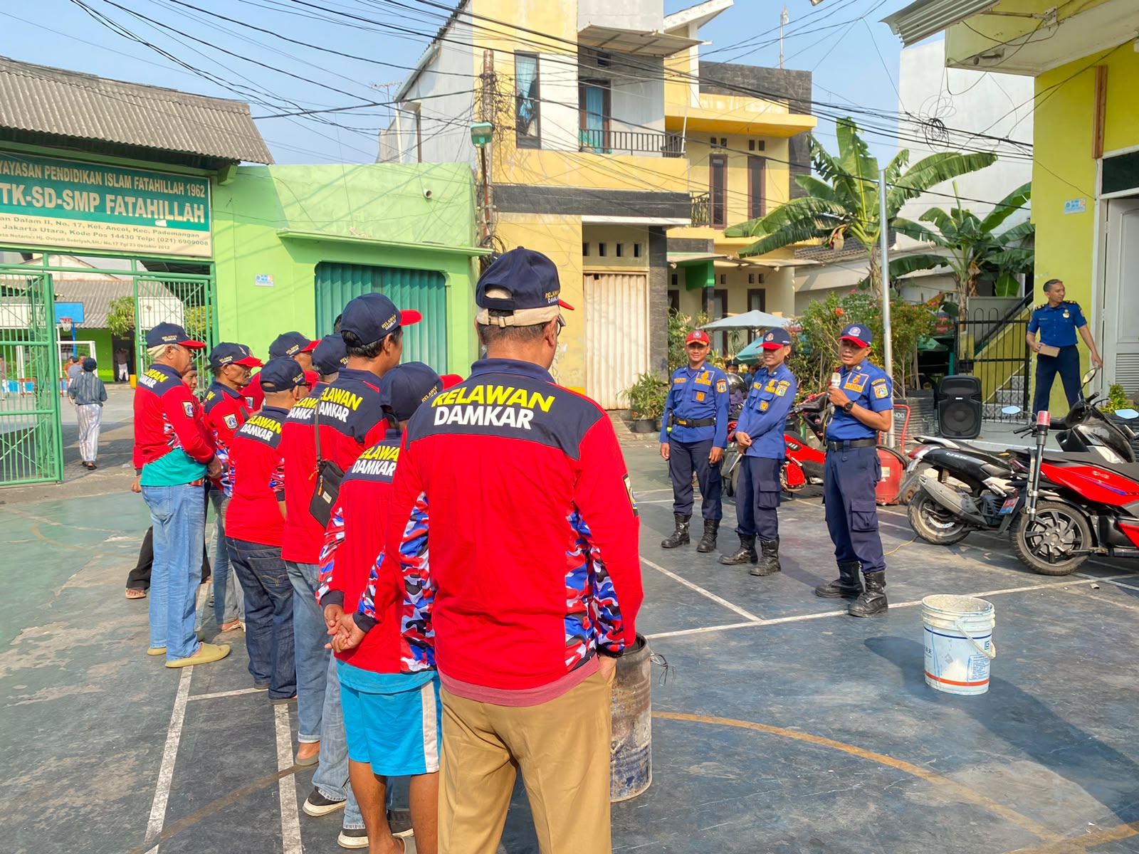 Sosialisasi Pencegahan dan Penanggulangan Kebakaran di RW 08 Kel. Ancol 3