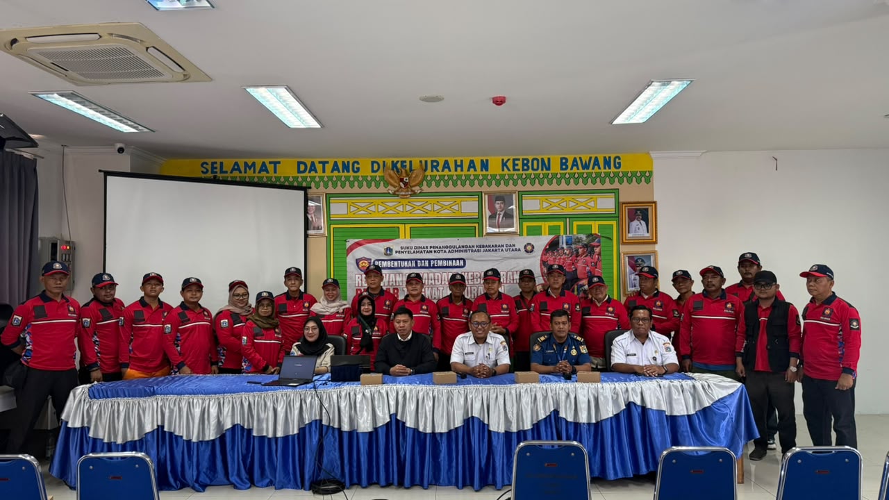Pembinaan REDKAR Kelurahan Kebon Bawang. 5