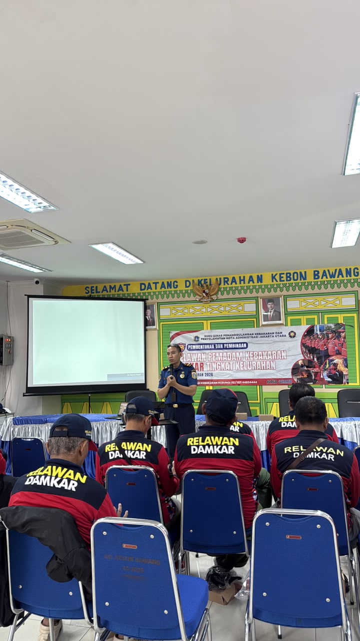 Pembinaan REDKAR Kelurahan Kebon Bawang. 1