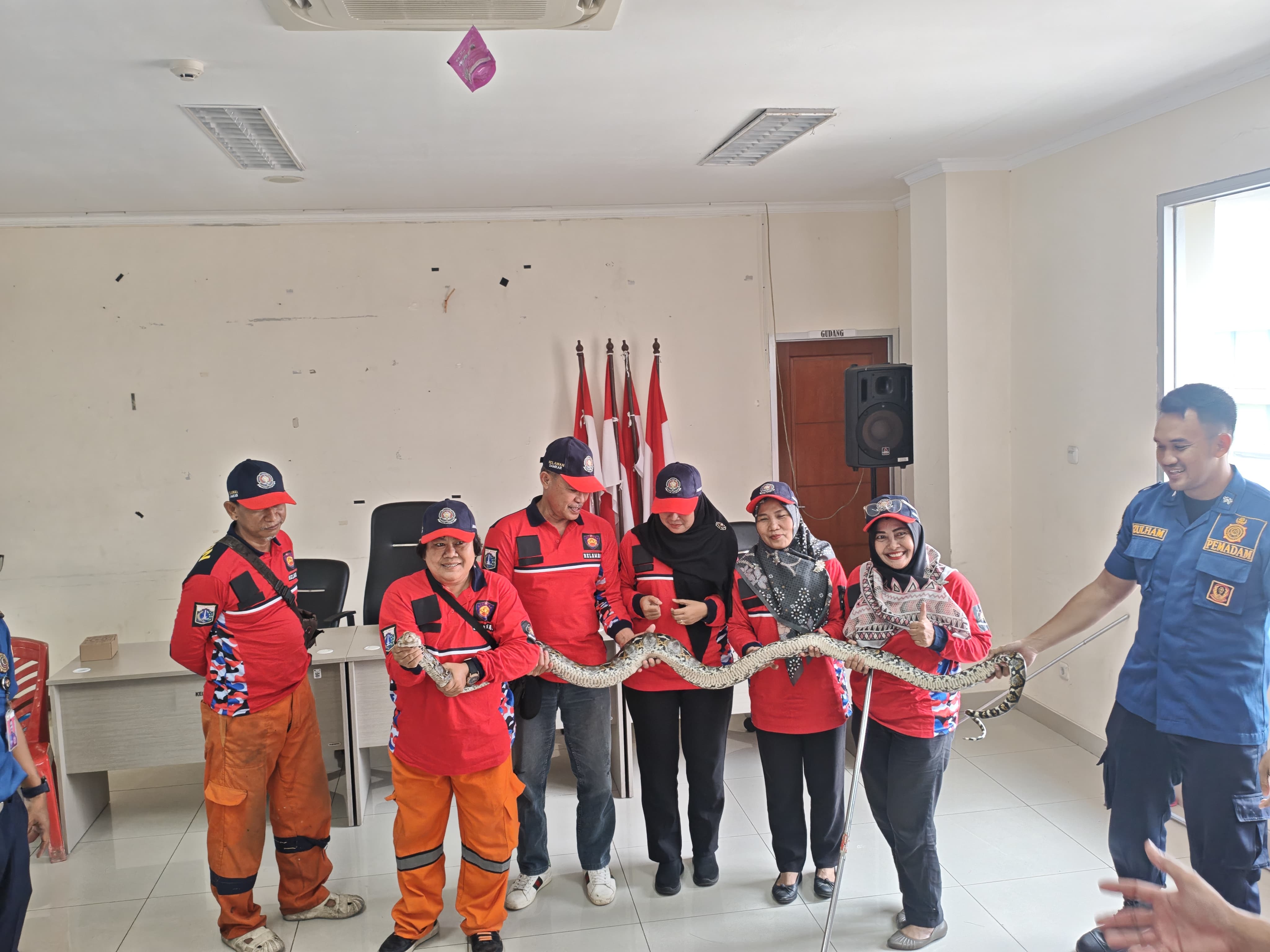 Pembinaan REDKAR Kelurahan Lagoa 2