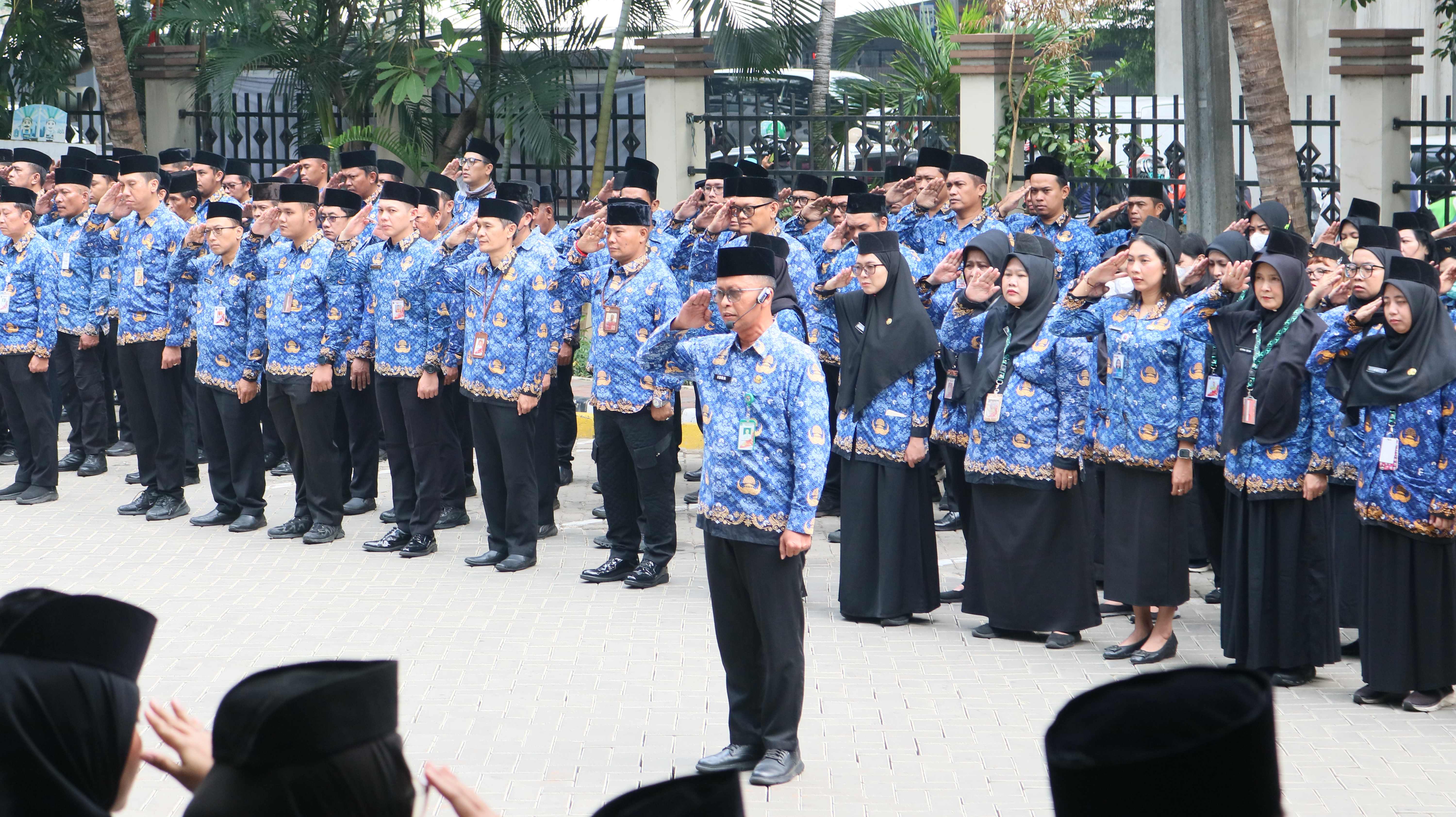 "Upacara Peringatan Hari Kesaktian Pancasila Tahun 2026 Tingkat Kecamatan Kelapa Gading" 1