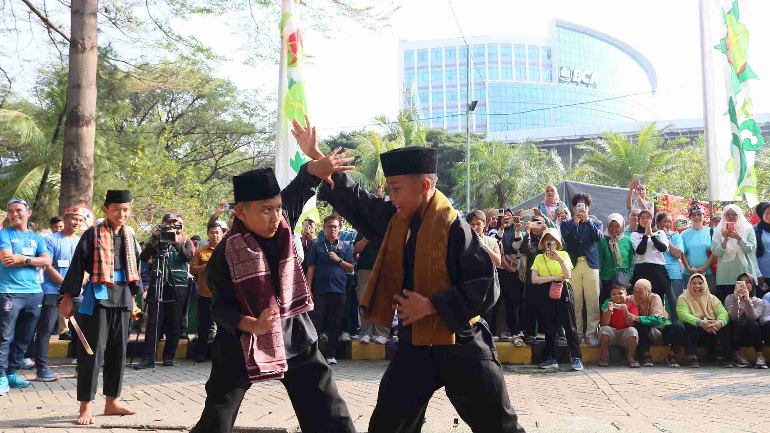 "Kelapa Gading Street Fest dalam rangka Verifikasi Benyamin S Award Tahun 2026" 2