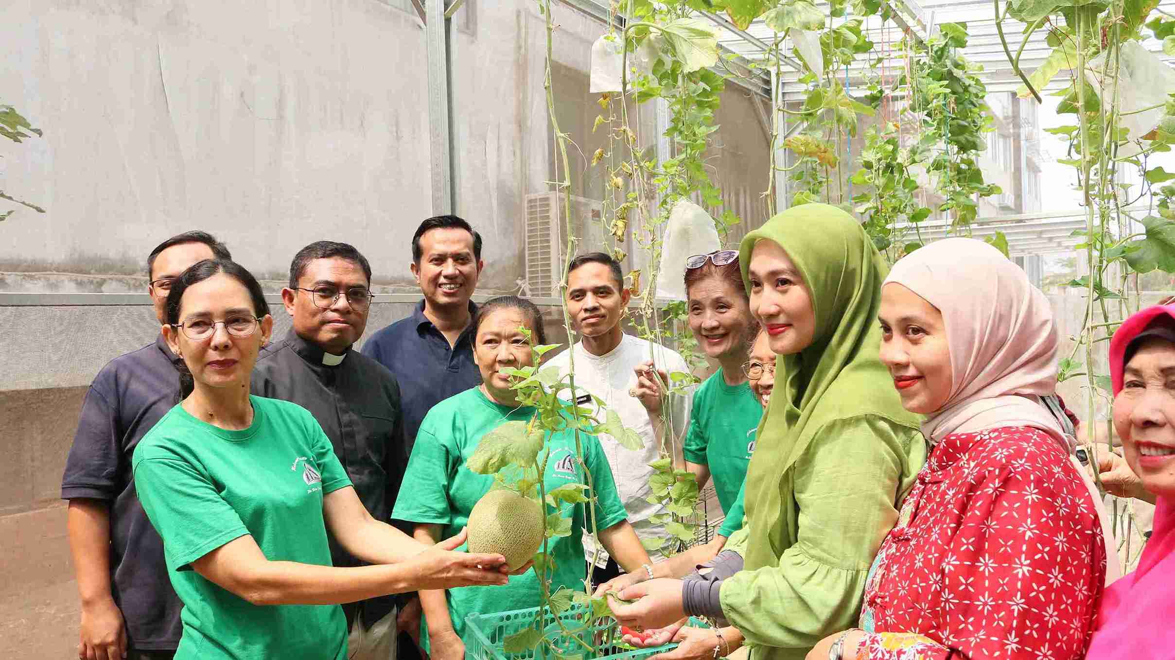 Panen raya dan panen melon di Gereja Santo Andreas Kim Tae Gon 5