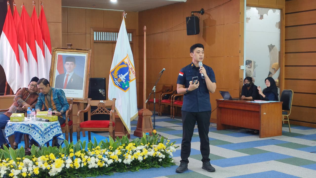 Peningkatan Peran dan Fungsi Masyarakat dalam Melakukan Pemantauan Orang dan Pengawasan Orang Asing dan Tenaga Kerja Asing di Wilayah Kota Administrasi Jakarta Utara 5