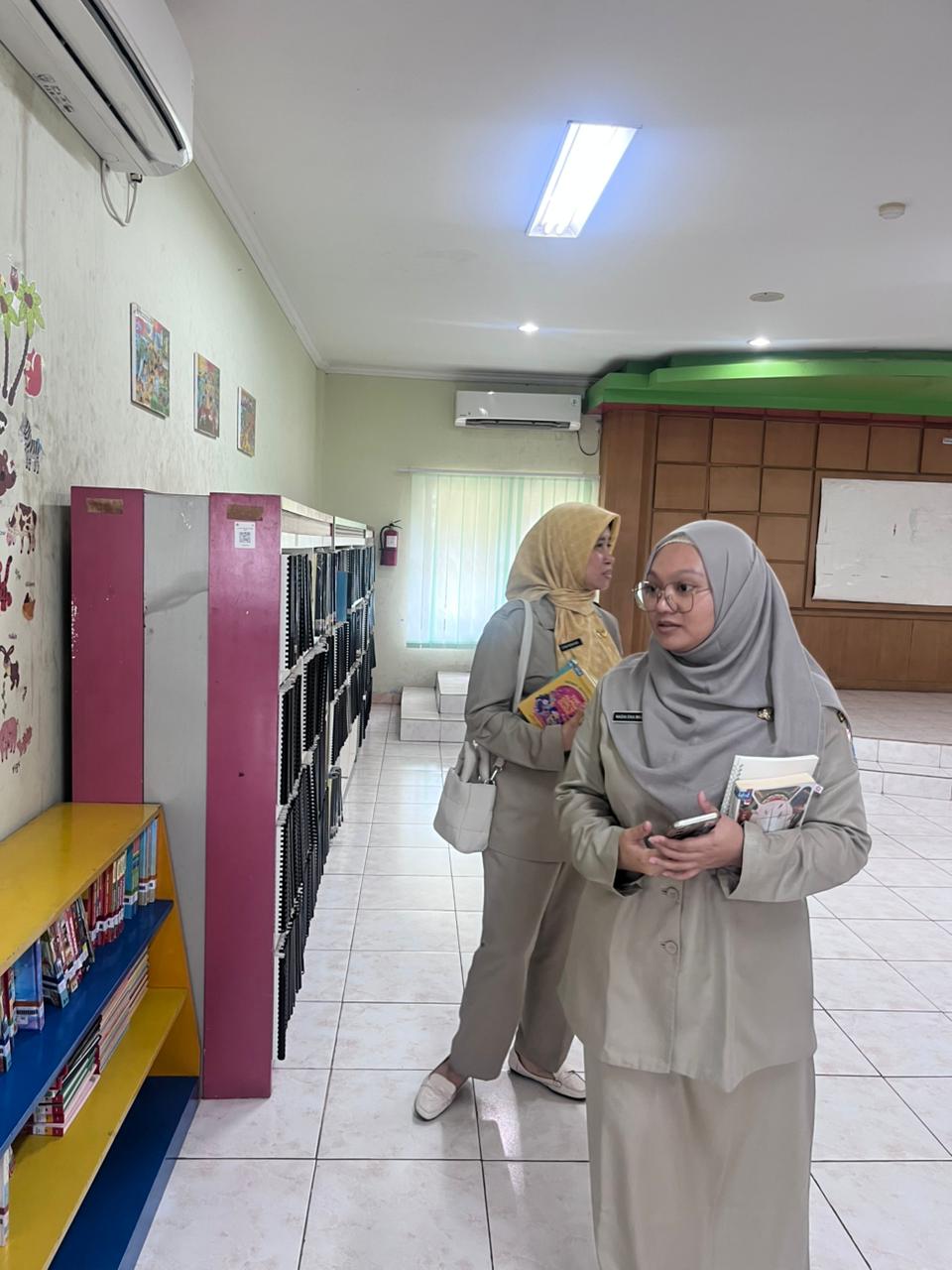 Peninjauan ke Perpustakaan Umum Daerah Dalam Mendukung Peningkatan Literasi Masyarakat 4