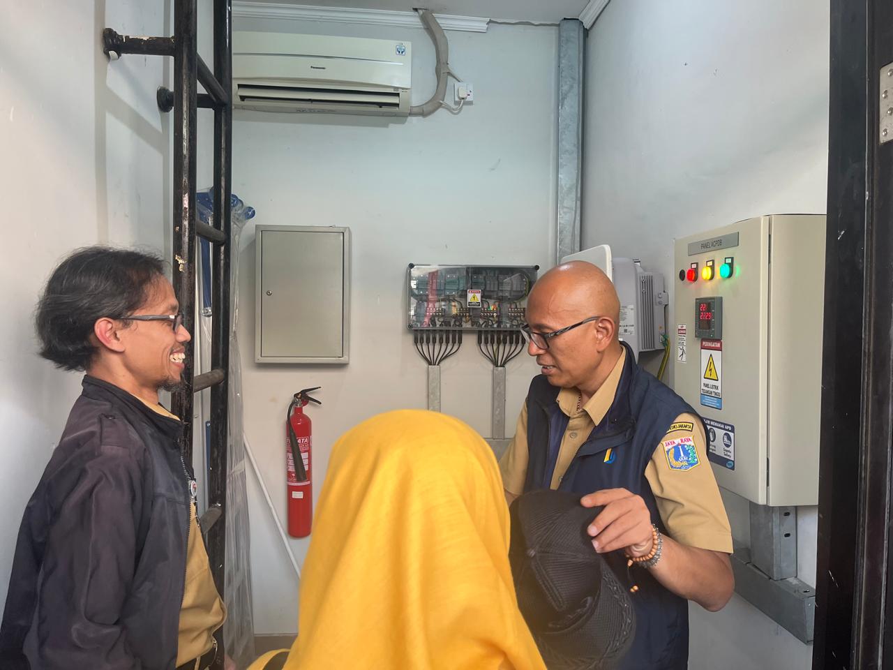 Peninjauan Pembangunan Pembangkit Listrik Tenaga Surya (PLTS) 1