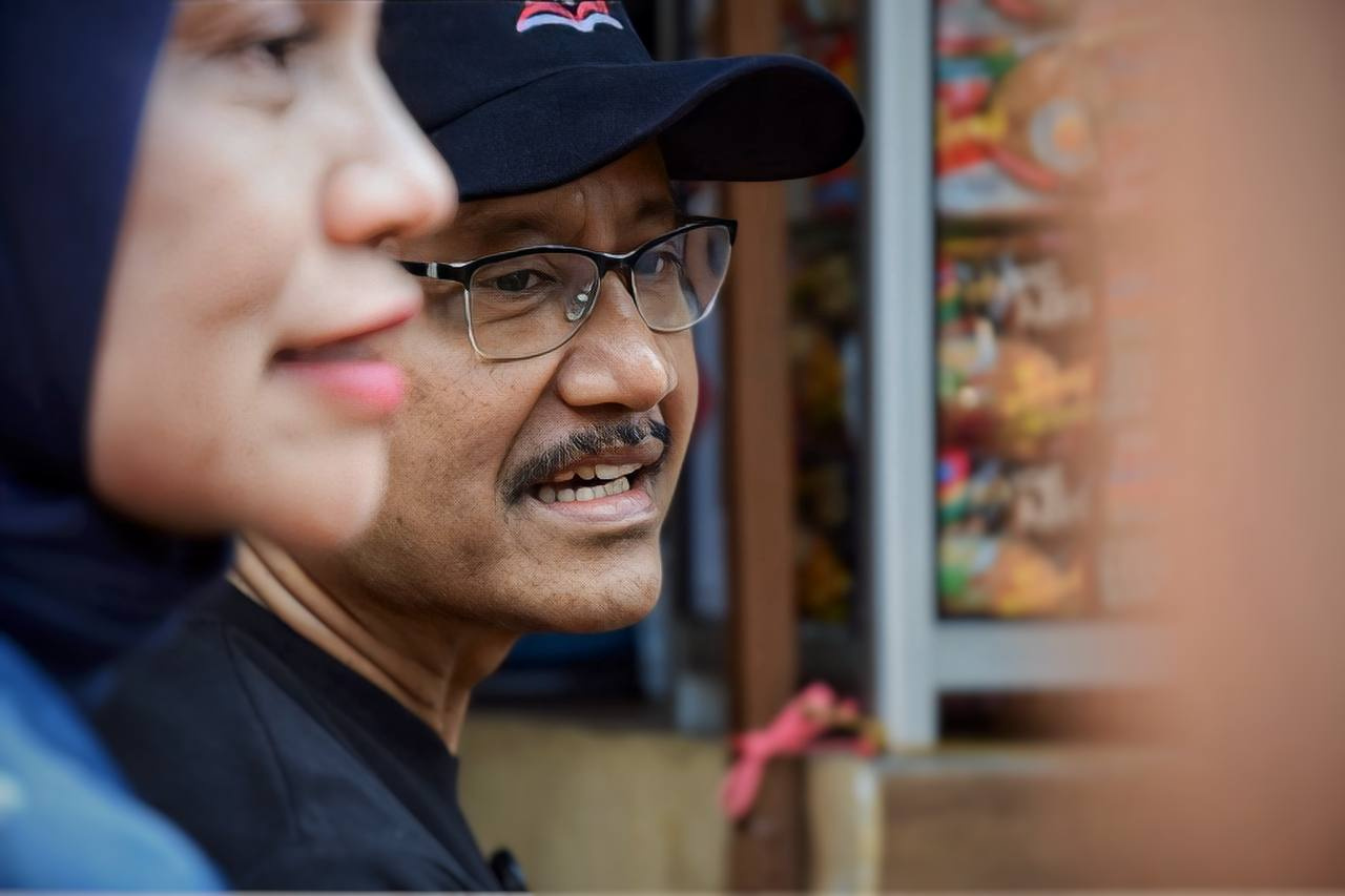 Kehangatan dalam Tawa, Menteri Sosial Hadir di Tengah Warga Pejagalan 5