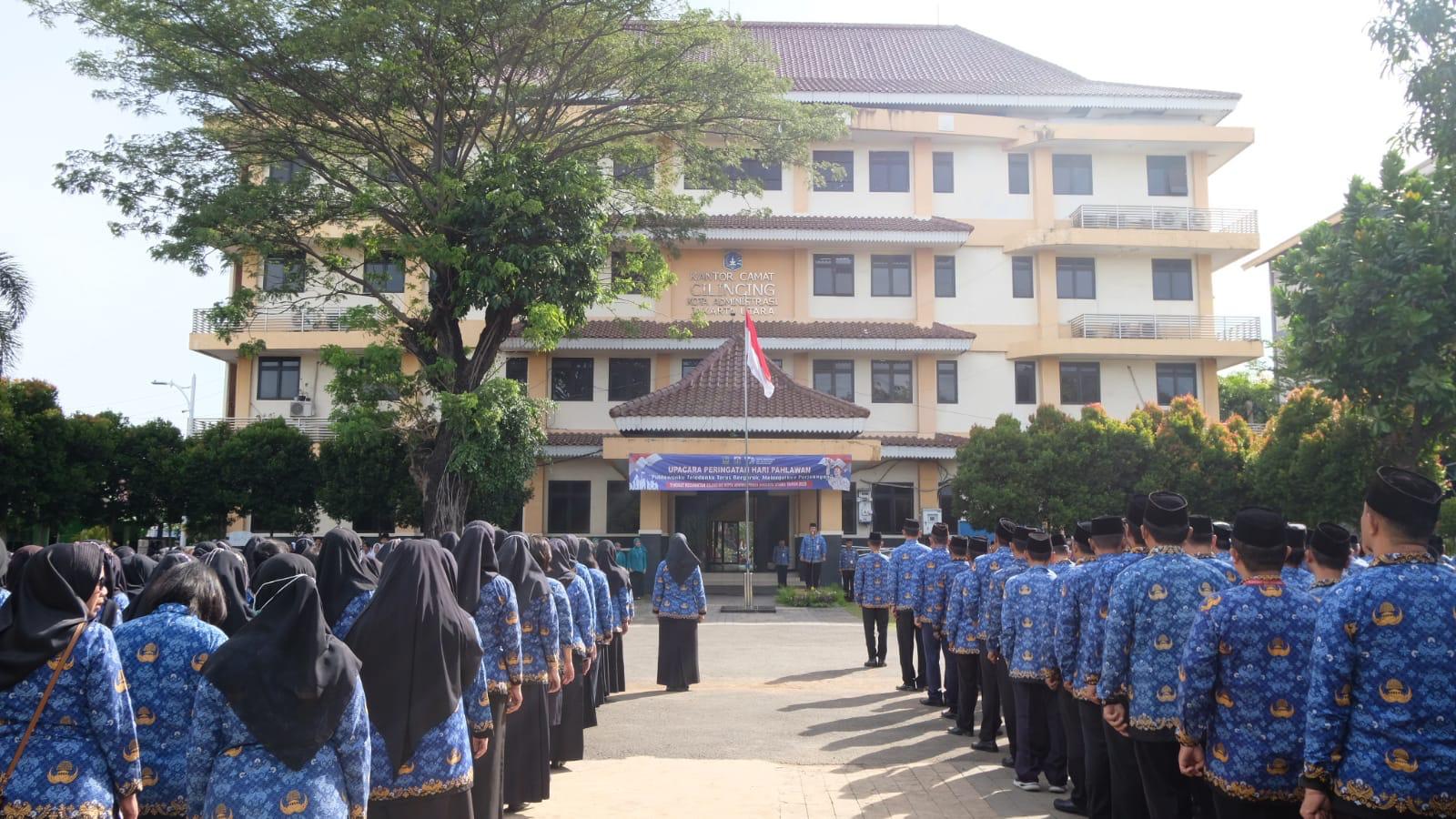 Pelaksanaan Upacara Hari Pahlawan Tingkat Kecamatan Cilincing 2