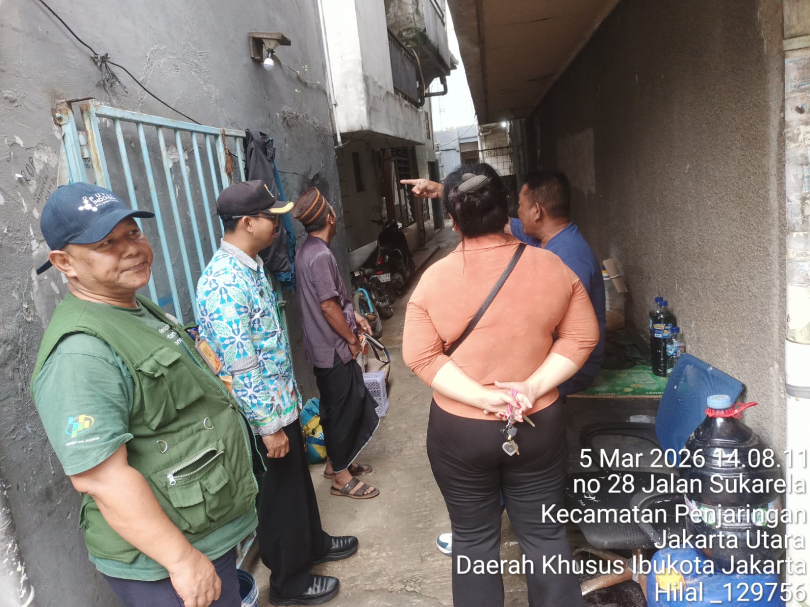 Tindak Lanjut Aduan Warga, Kelurahan Penjaringan Tertibkan Pemeliharaan Ayam di Permukiman 4