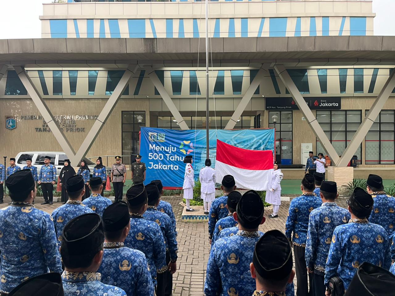 Hujan Gerimis Tak Surutkan Semangat Upacara Hari Kebangkitan Nasional di Tanjung Priok 2