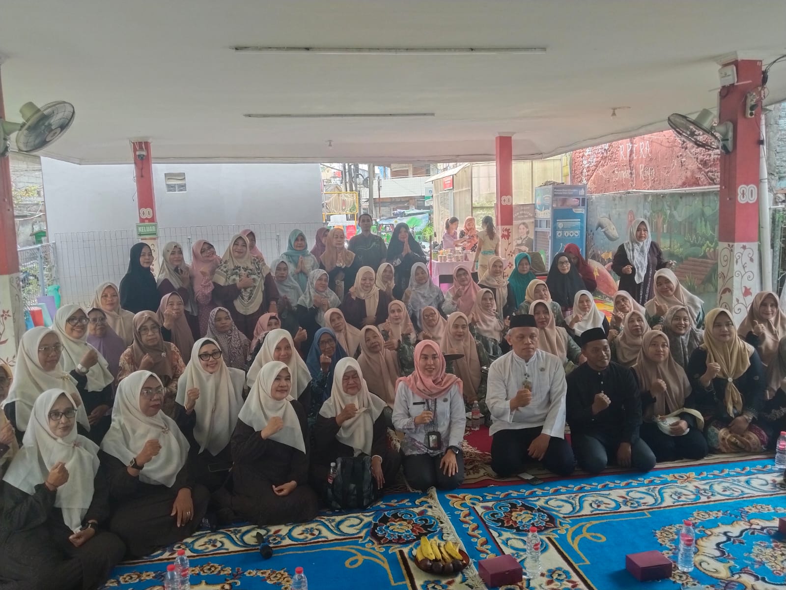 Kegiatan Pengajian Rutin PKK Tingkat Kelurahan Koja yang diselenggarakan oleh RW 005 Kelurahan Koja 3