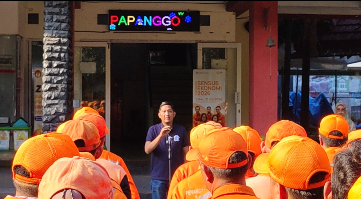 Kelurahan Papanggo Gelar Apel Pagi dan Kerja Bakti Bersama Tingkatkan Disiplin serta Kebersihan Lingkungan Kantor 6