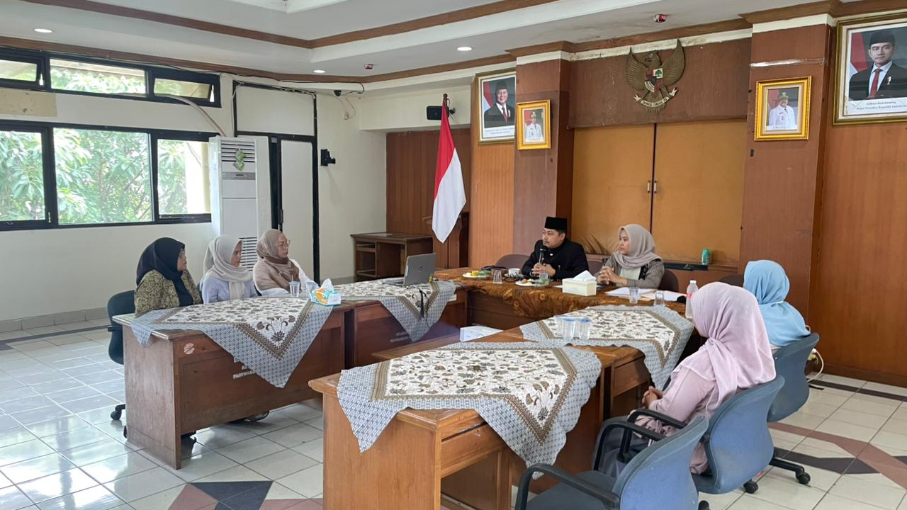 Kelurahan Pademangan Barat Laksanakan Tes Wawancara Calon Peserta PKK 3