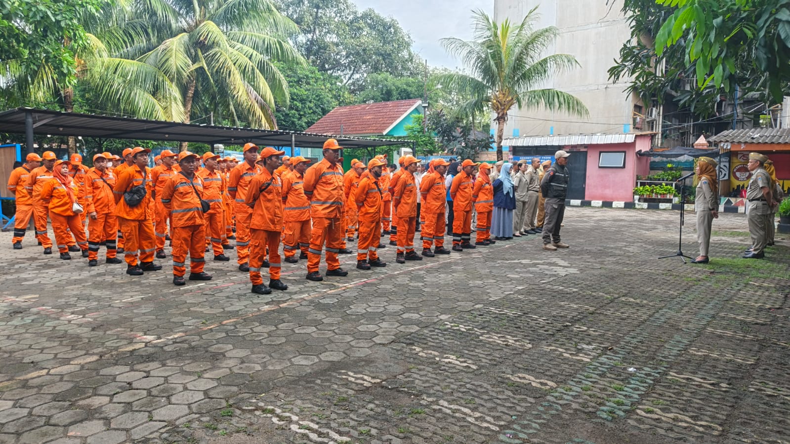 Apel Pagi Bersama ASN & PJLP Kelurahan Koja 3