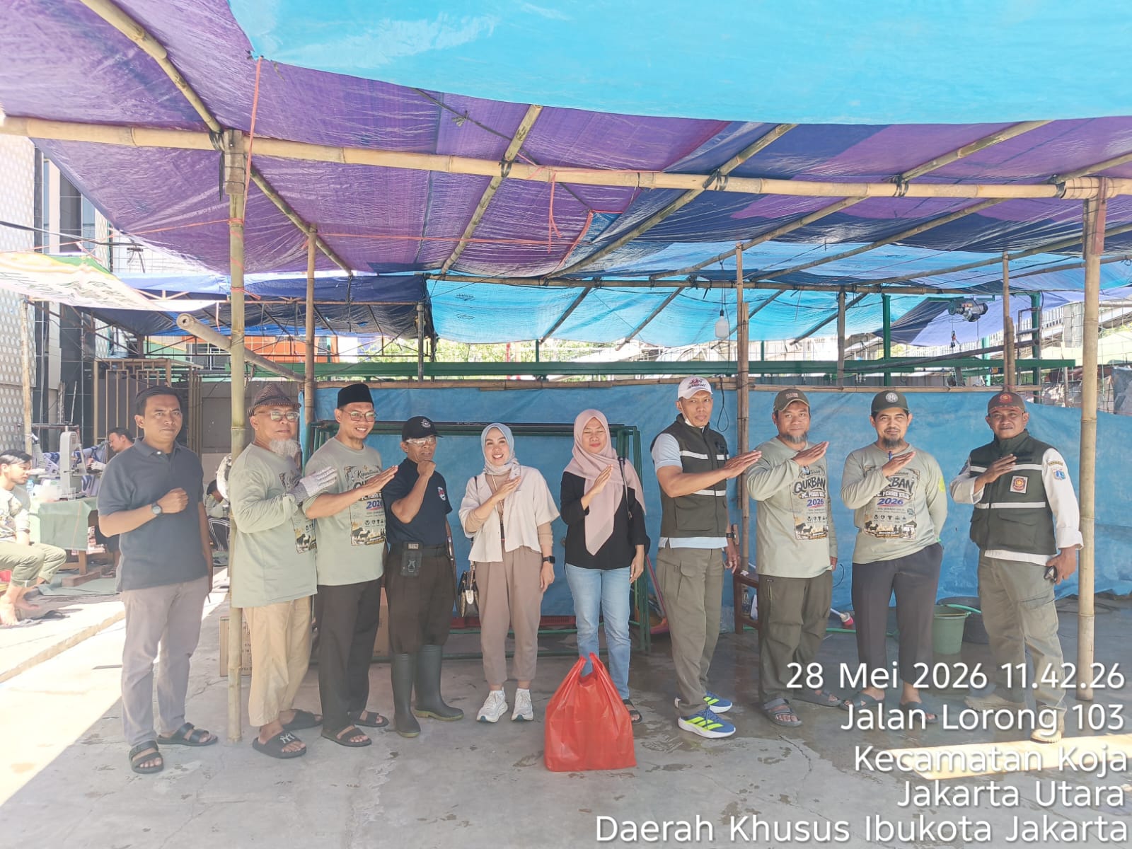 Kegiatan Peninjauan dan Pendampingan Pemotongan Hewan Qurban Kelurahan Koja 6