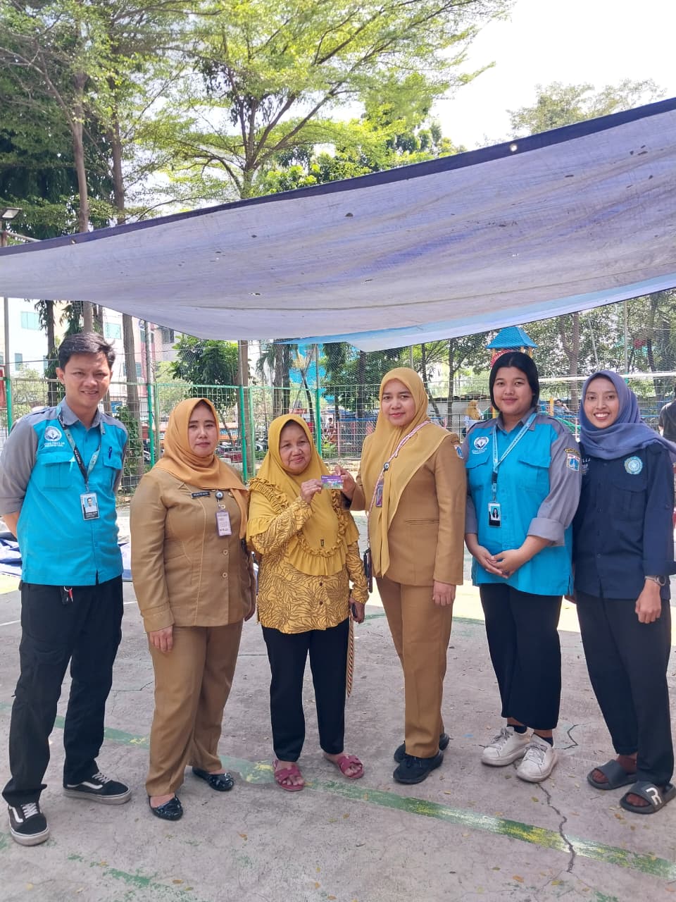 Monitoring Kegiatan Pendistribusian Kartu KLJ, KPDJ, dan KAJ dari Dinas Sosial DKI Jakarta 4