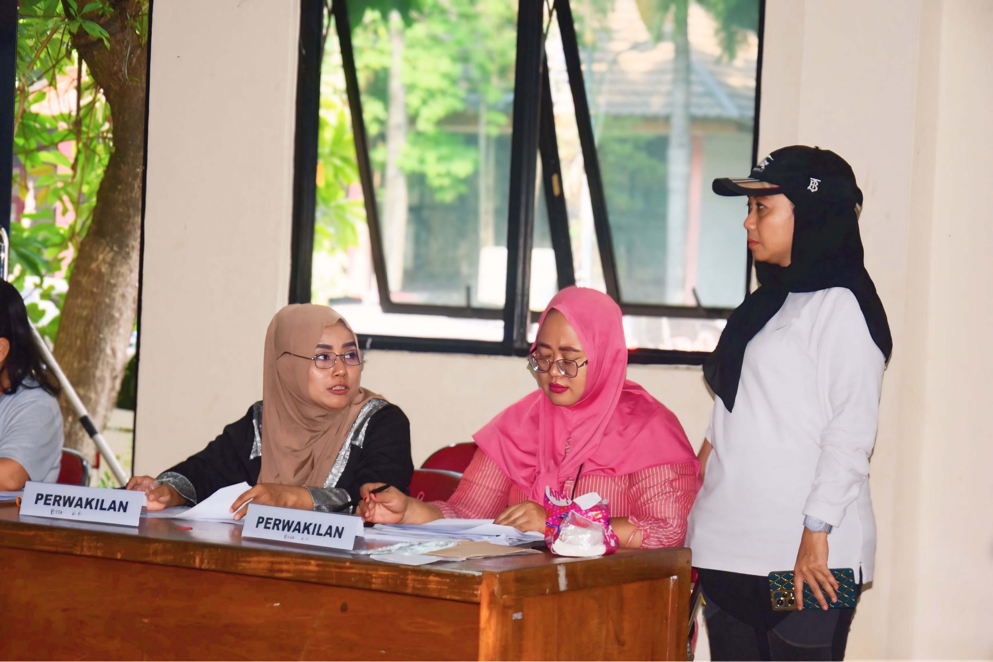 MONITORING PENDISTRIBUSIAN BANTUAN BAHAN PANGAN BAGI WARGA 2