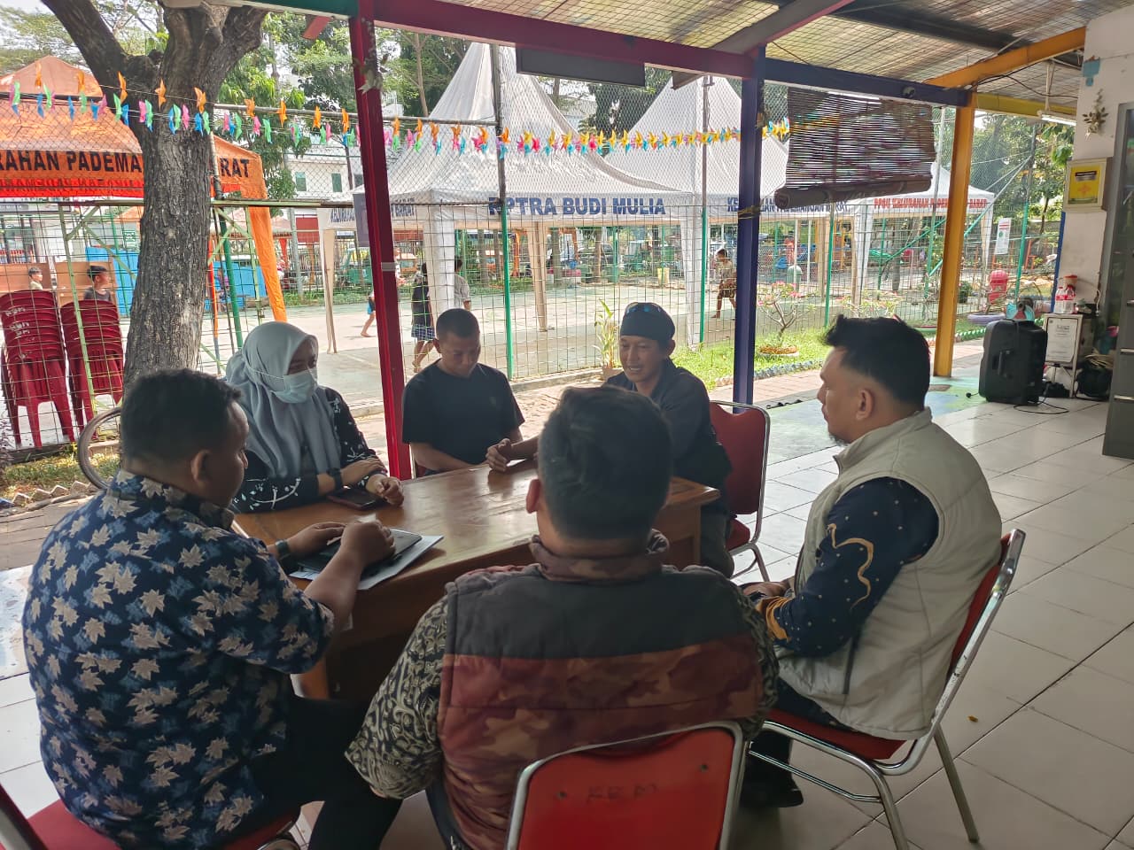 Menindaklanjuti Hasil Rapat Internal Kelurahan Mengenai Persiapan Acara HUT DKI Jakarta yang Diadakan Oleh Karang Taruna Kelurahan Pademangan Barat 2