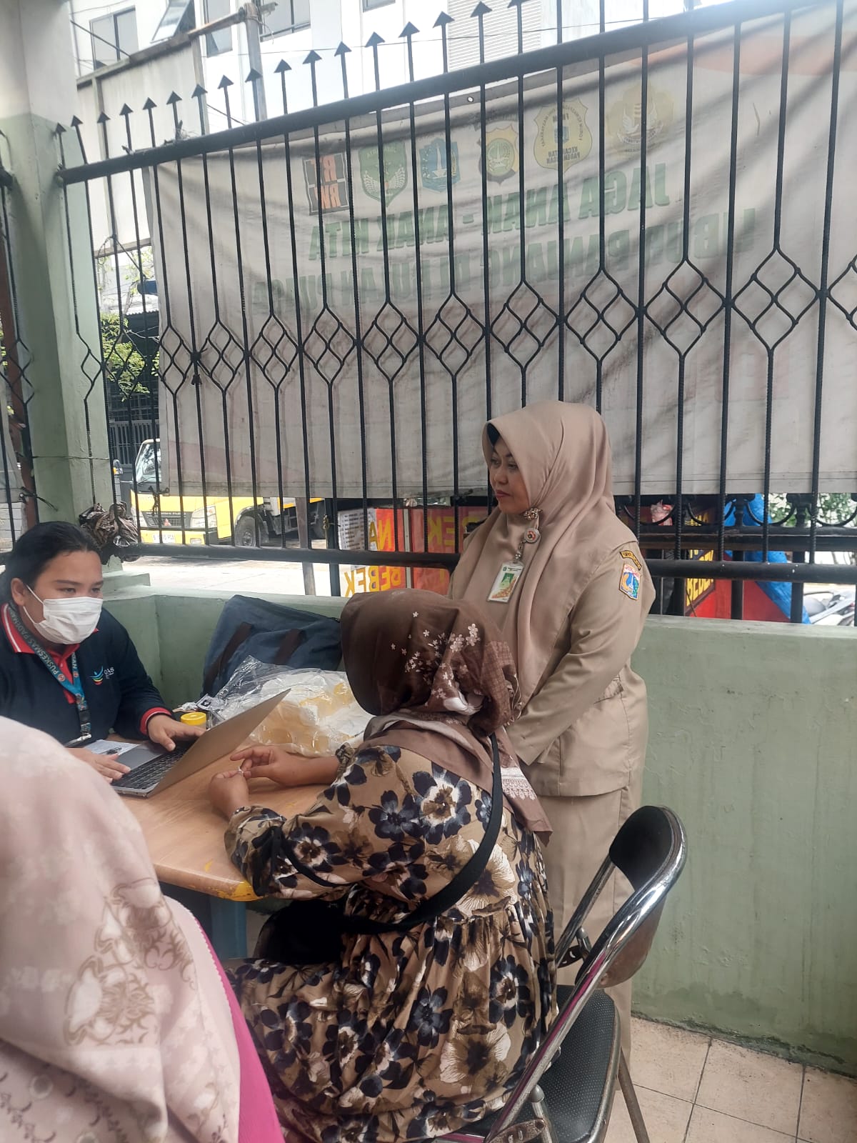 Skrining Terpadu SERENA GOMASY Perkuat Kampung Siaga TBC di RW 002 Pademangan Timur 2