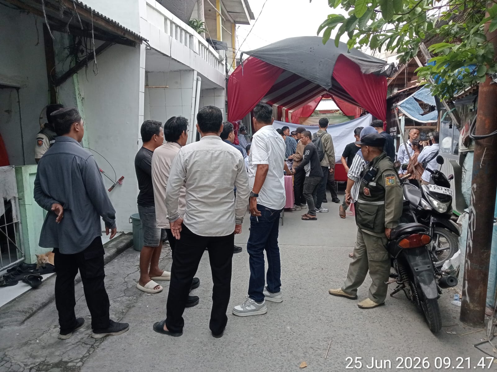Satpol PP Kamal Muara Kawal Kelancaran Reses DPRD DKI Jakarta, Aspirasi Warga Terserap dalam Suasana Aman dan Kondusif 3