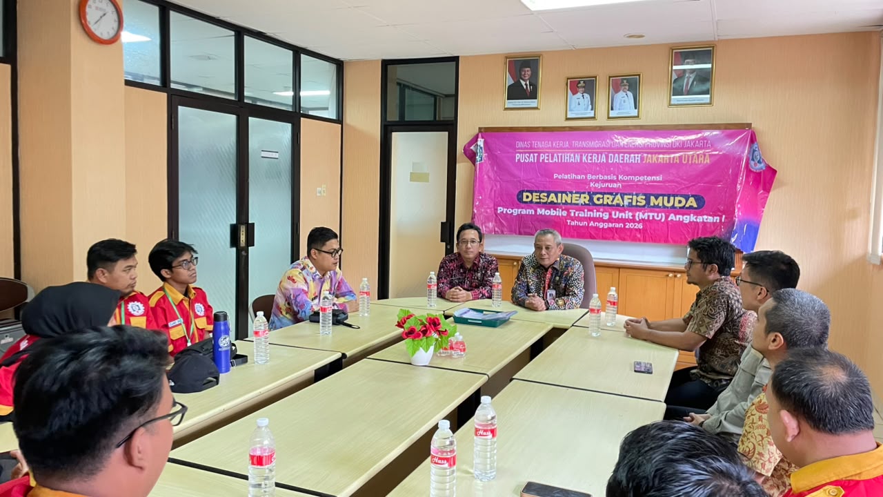 Penutupan Pelatihan Desain Grafis Muda Program Mobile Training Unit (MTU) Angkatan I Tahun 2026 di Kecamatan Pademangan 3