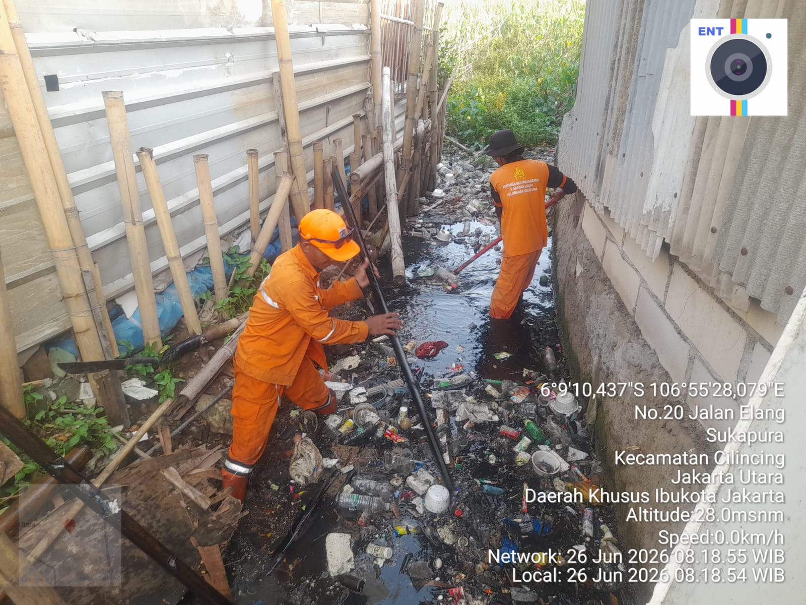 PPSU Kelurahan Sukapura Bersihkan Saluran Air di RT 014 RW 06 3