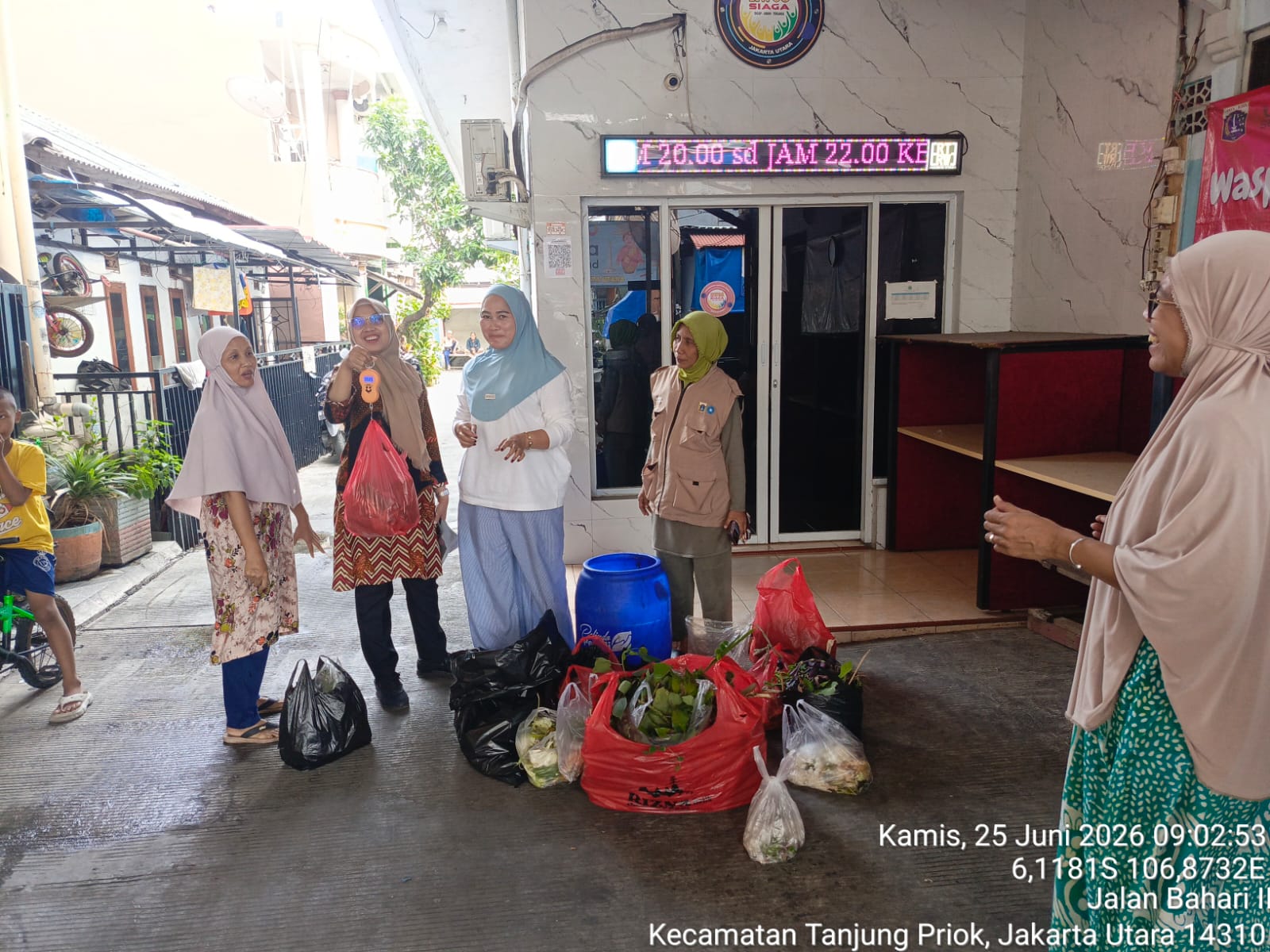 Monitoring Gerakan Pemilahan Sampah di RW.05 Kelurahan Tanjung Priok 2