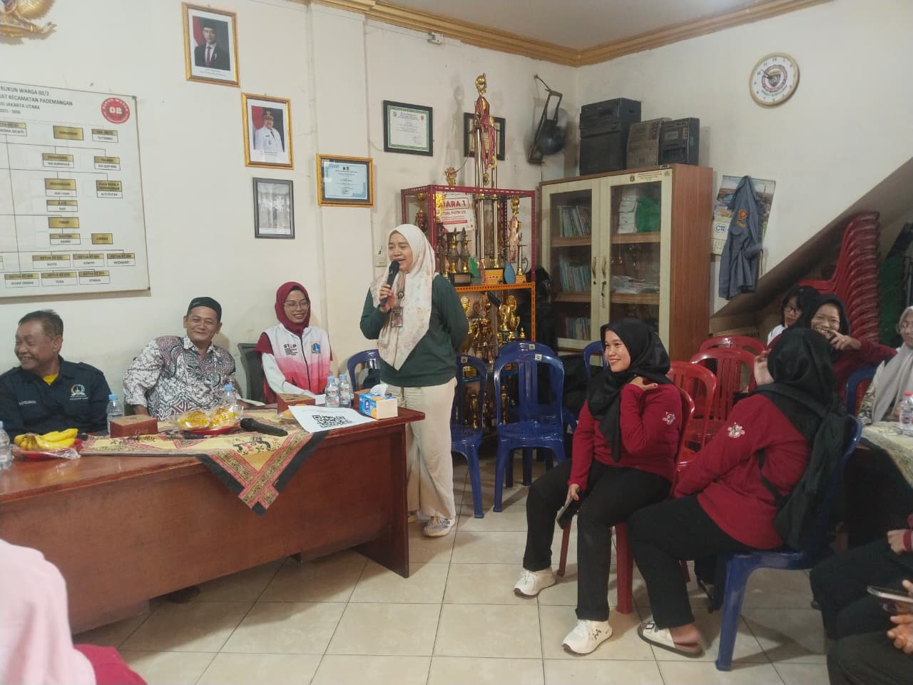Kegiatan Gebyar PSN dan Gerakan Penyuluhan Keluarga Serentak di RW 02 Perkuat Kolaborasi Menuju Lingkungan Sehat 4